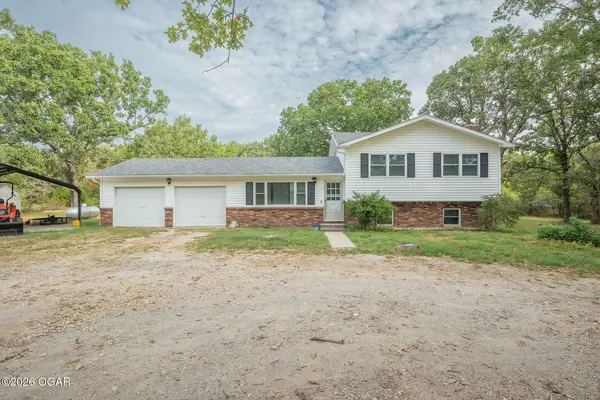 883 Lark RD, Goodman, MO 64843