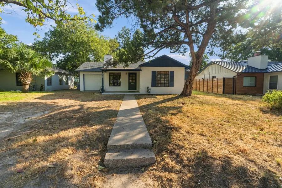 1302 Bentwood RD, Austin, TX 78722