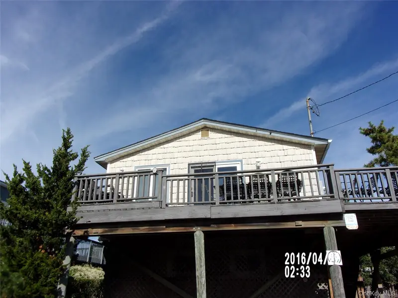 409 A Dune RD, Westhampton Beach, NY 11978