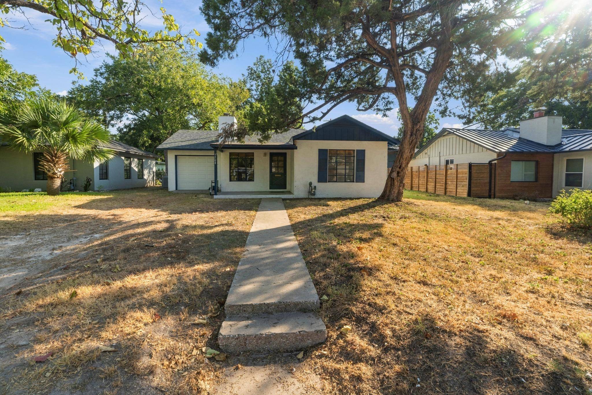 1302 Bentwood RD, Austin, TX 78722