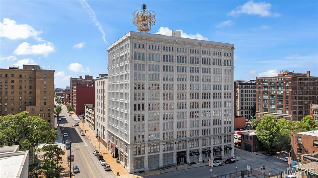 1501 Locust #905, St Louis, MO 63103