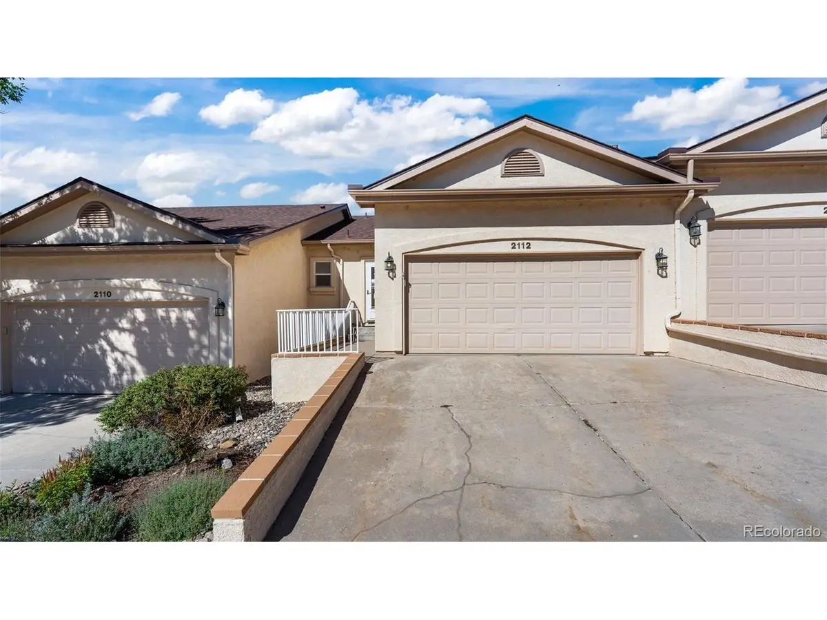 2112 Summerset, Colorado Springs, CO 80920