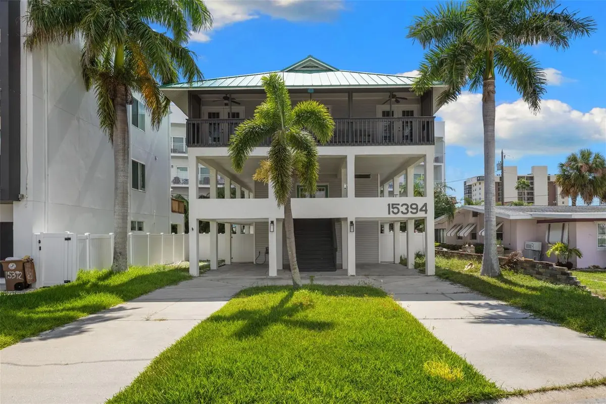 15394 2ND ST E, Madeira Beach, FL 33708