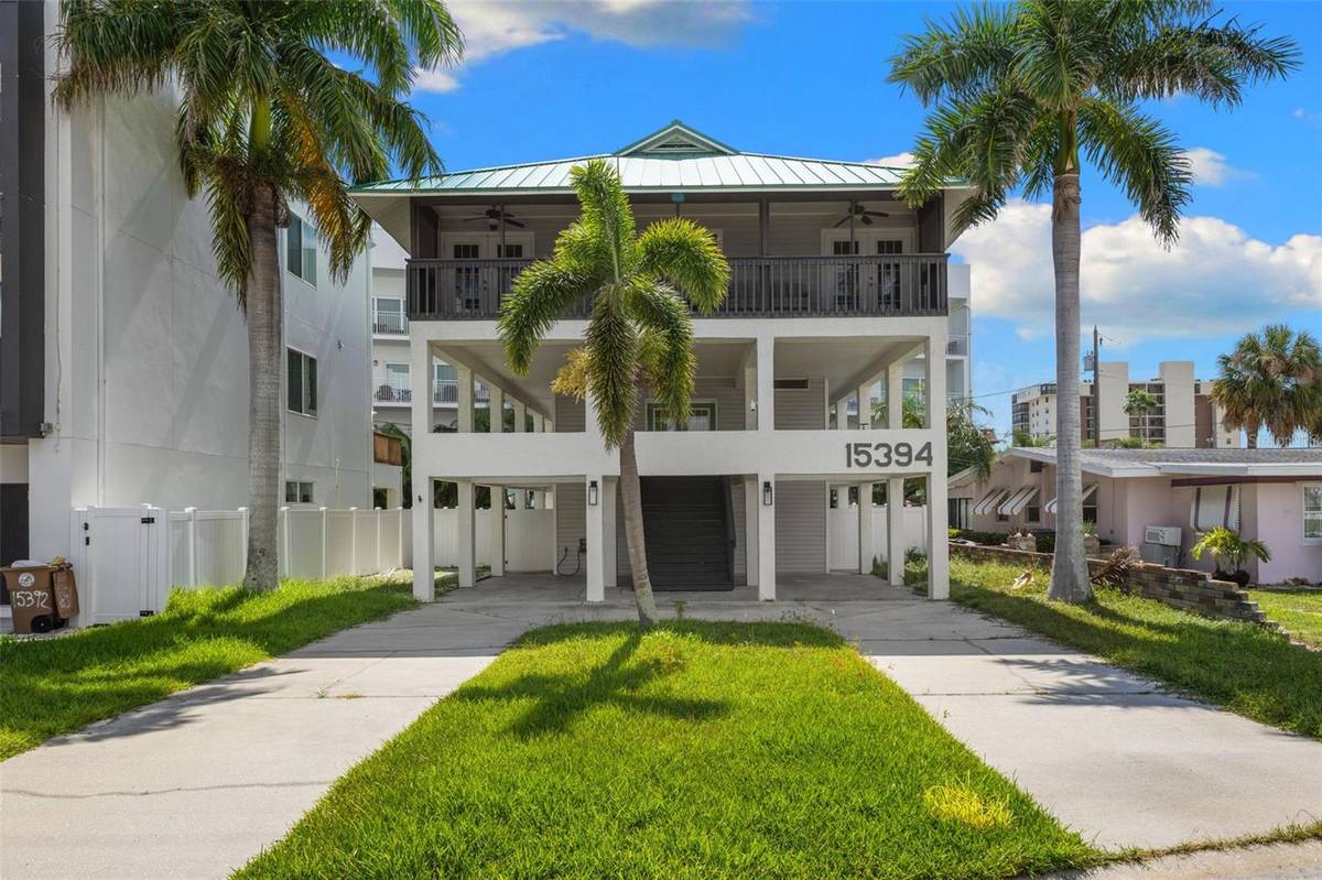 15394 2ND ST E, Madeira Beach, FL 33708