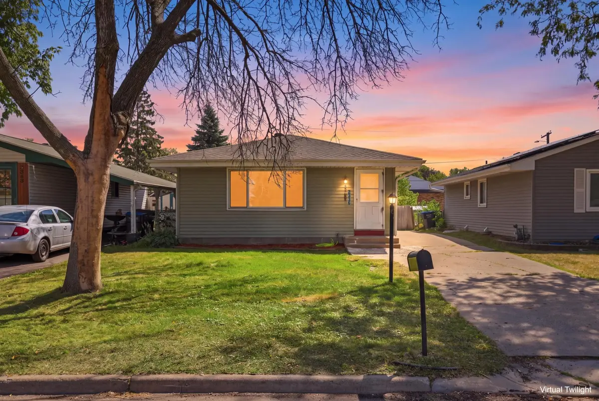 2336 12th AVE E, North Saint Paul, MN 55109