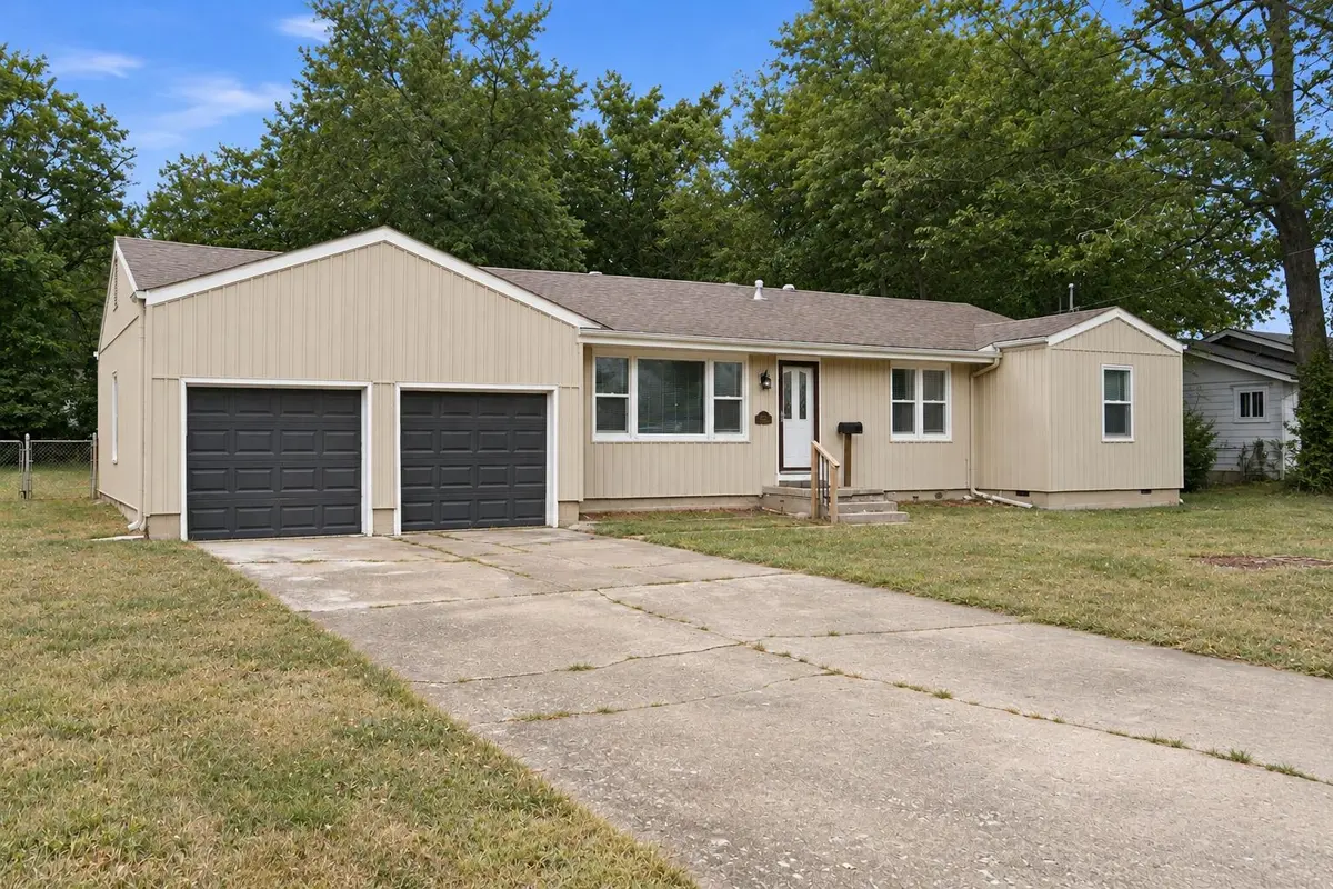 1259 E Berkeley ST, Springfield, MO 65804