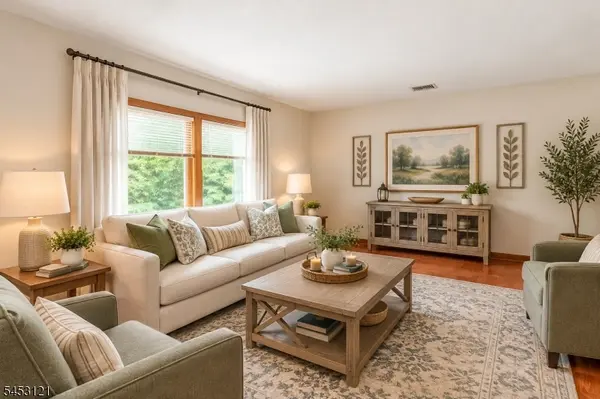 65 Prospect Point Rd, Jefferson Twp., NJ 07849