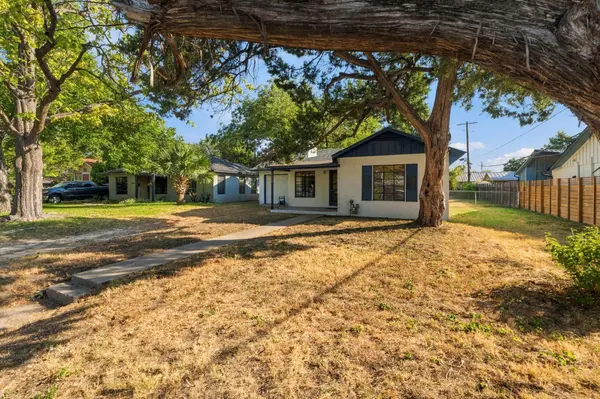 1302 Bentwood RD, Austin, TX 78722