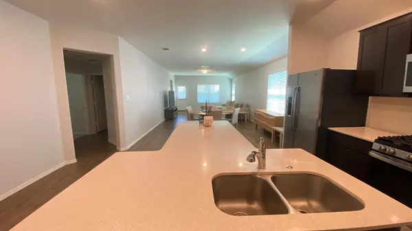3304 Kenner DR, Pflugerville, TX 78660