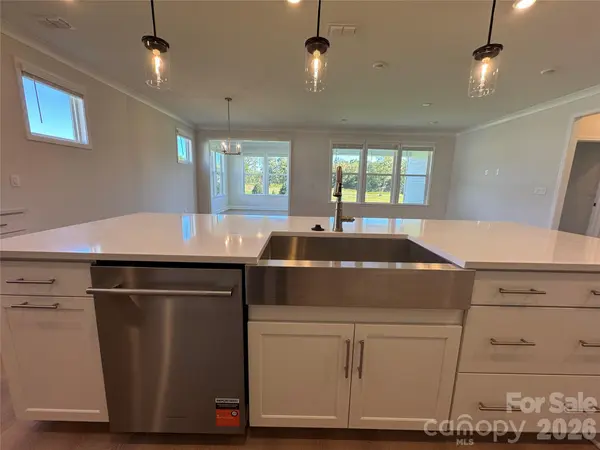 7553 Pedigree CIR, Lancaster, SC 29720