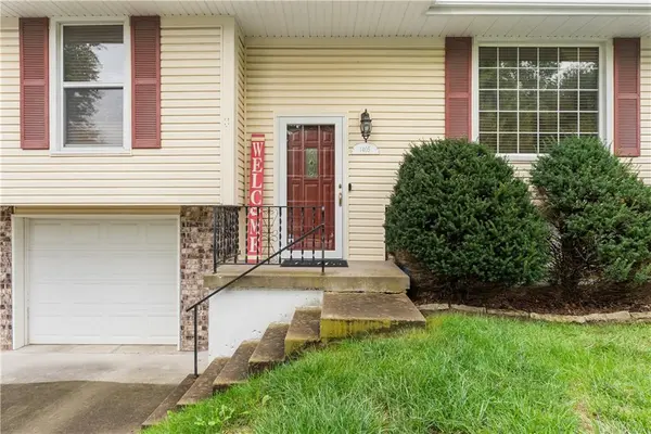 1405 1st TER, Lee's Summit, MO 64063