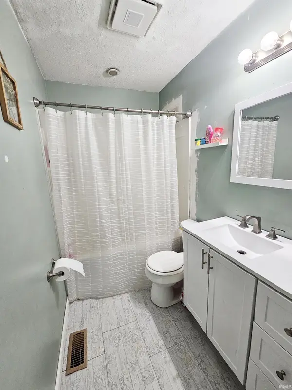 203 S 21st ST, Vincennes, IN 47591