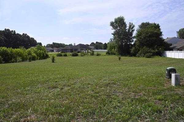 21878 Addison DR, Bristol, IN 46507