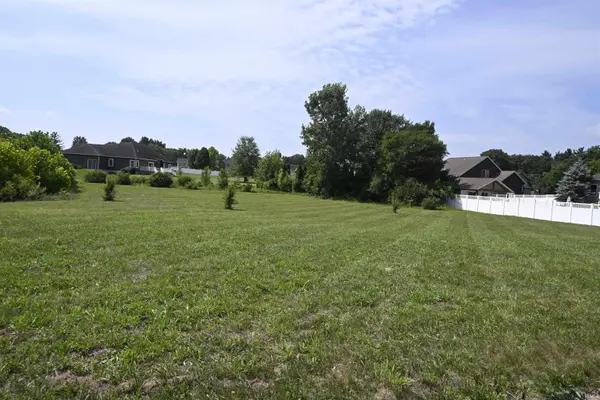 21878 Addison DR, Bristol, IN 46507