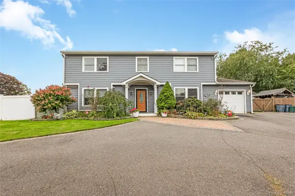 348 Southaven AVE, Medford, NY 11763
