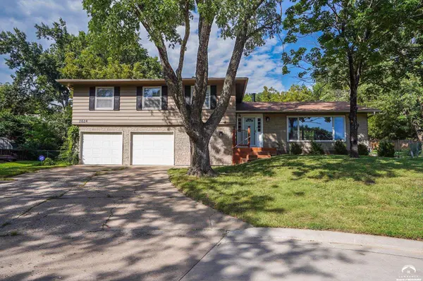 2624 Bardith CT, Lawrence, KS 66046