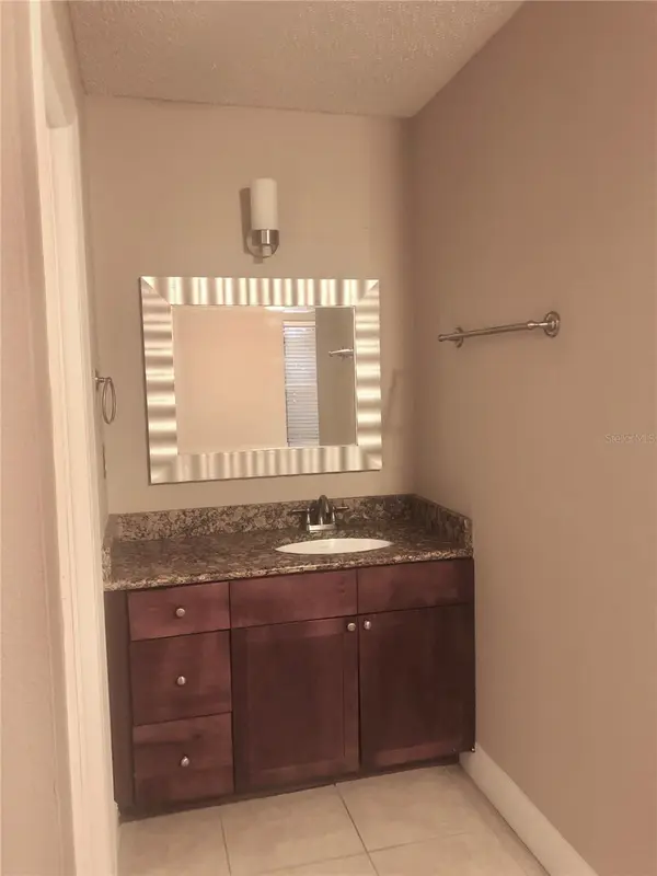 5128 CONROY RD #718, Orlando, FL 32811