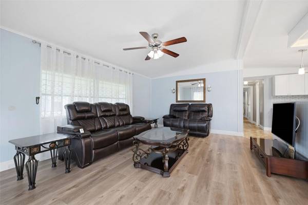 4903 BLANCO DR, Zephyrhills, FL 33541