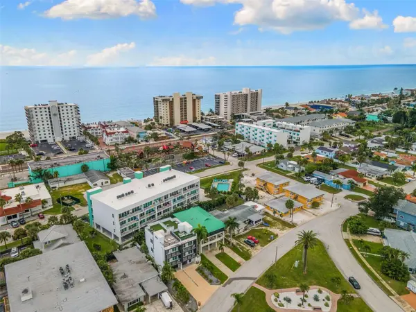 15394 2ND ST E, Madeira Beach, FL 33708