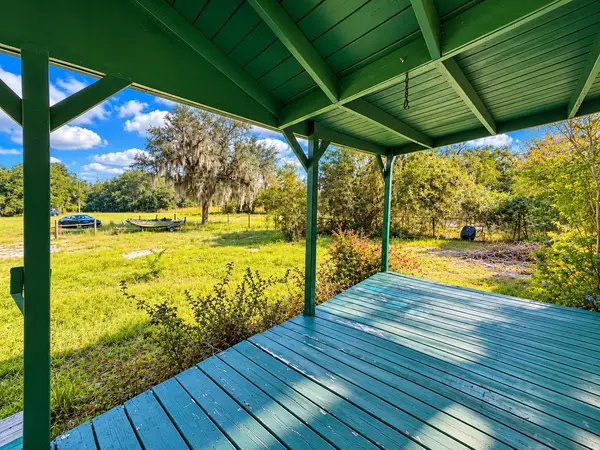 20901 LONESOME ACRE RD, Wimauma, FL 33598