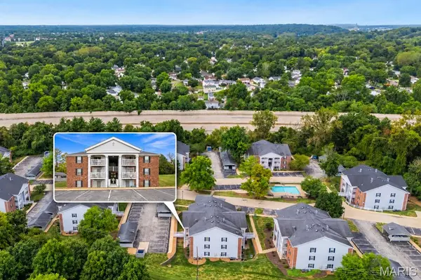 1936 Marine Terrace DR #K, Maryland Heights, MO 63146