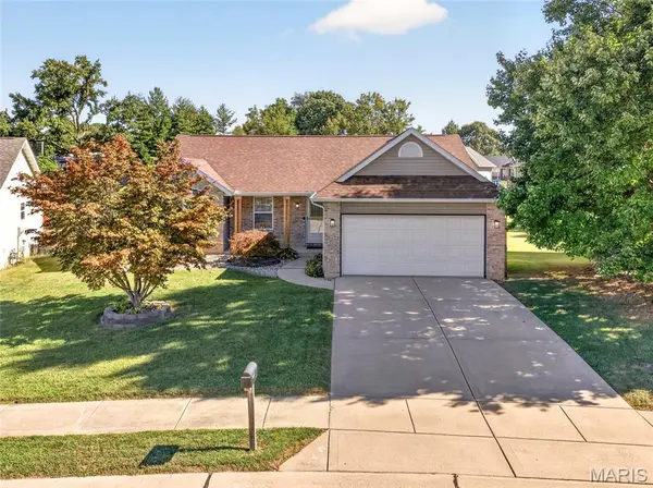 629 High School ST, Collinsville, IL 62234