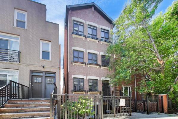 1339 W Walton ST #3, Chicago, IL 60642