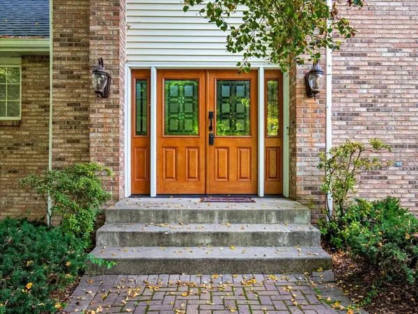 5131 Regents Park RD, Rockford, IL 61107