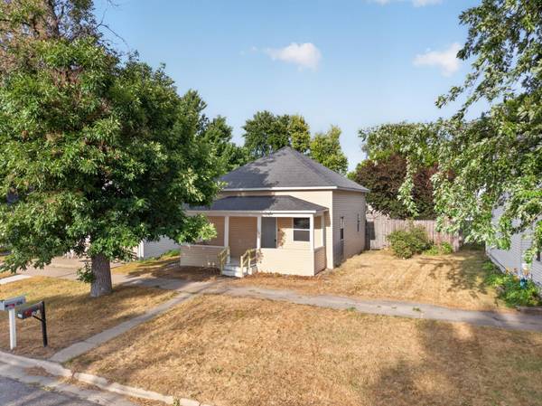 104 2nd ST NE, Barnesville, MN 56514