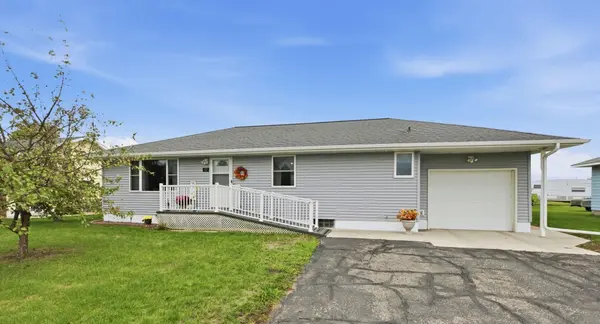 67 12th ST S, Sauk Centre, MN 56378