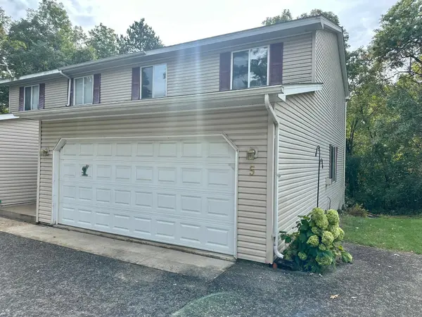 806 Pine ST #5, Park Rapids, MN 56470