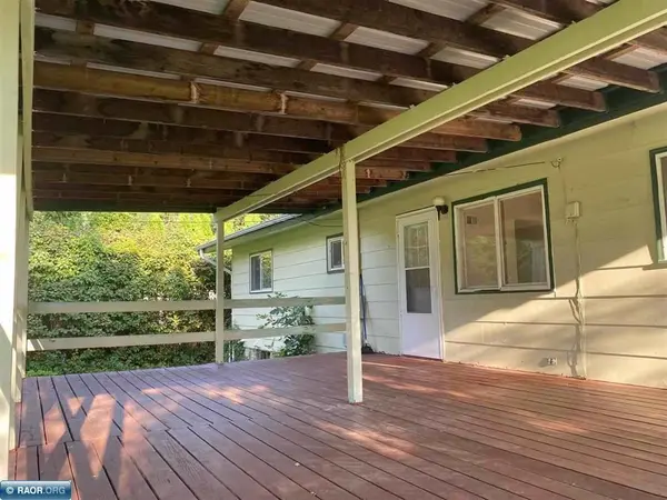 208 Andover RD, Hoyt Lakes, MN 55750