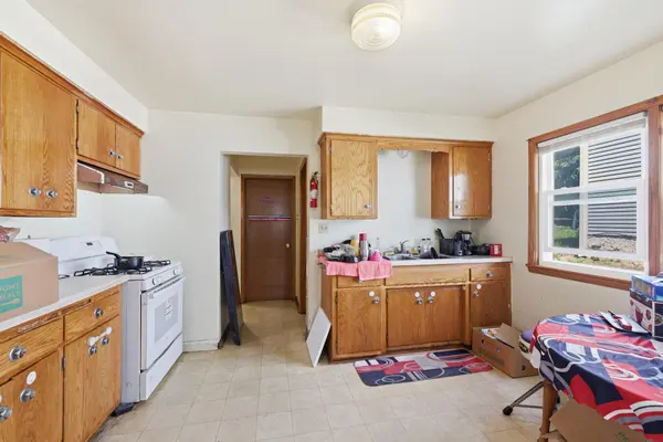 1875 Minnehaha AVE W, Saint Paul, MN 55104