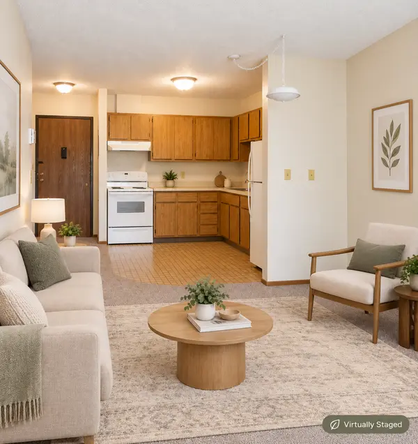 126 1st ST #1, Ortonville, MN 56278