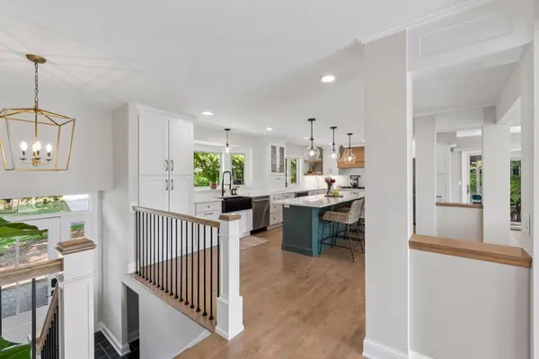 2312 Sheridan Hills RD, Wayzata, MN 55391