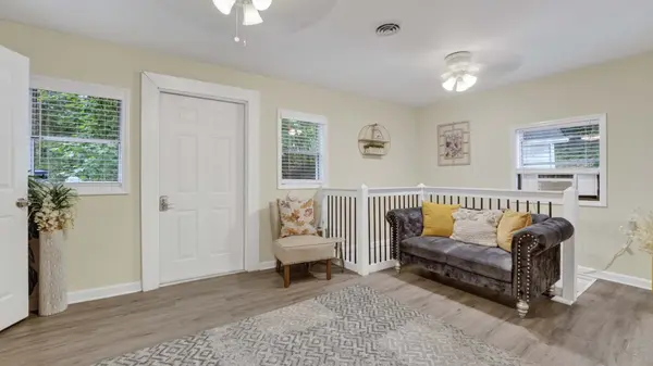 1906 Santa Fe Trl, Dandridge, TN 37725