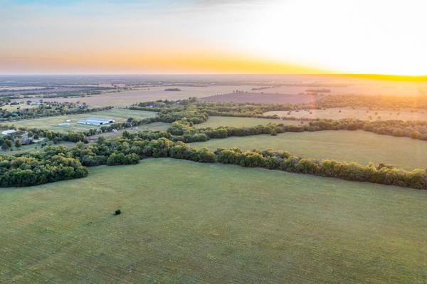 00000 SW Tawakoni, Towanda, KS 67144