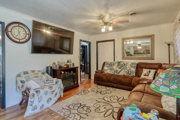 898 Barnwell RD, Spartanburg, SC 29303