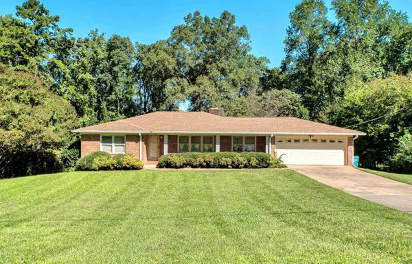 110 Crestview Dr, Gaffney, SC 29340