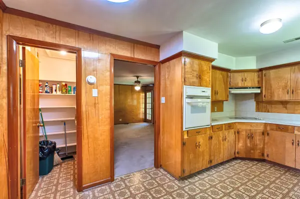 110 Crestview Dr, Gaffney, SC 29340
