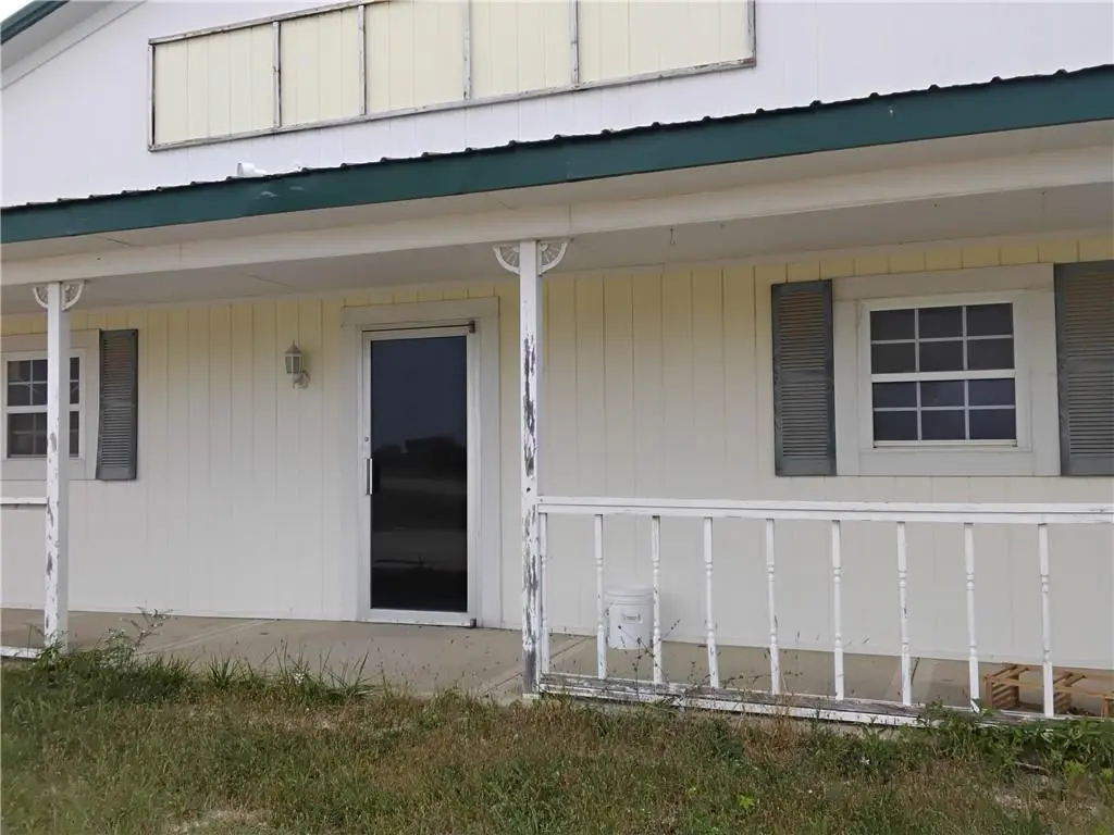 704 A ST, Creighton, MO 64739
