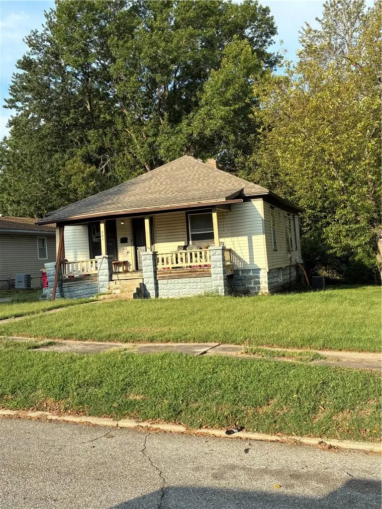 903 N Georgia ST, Pittsburg, KS 66762