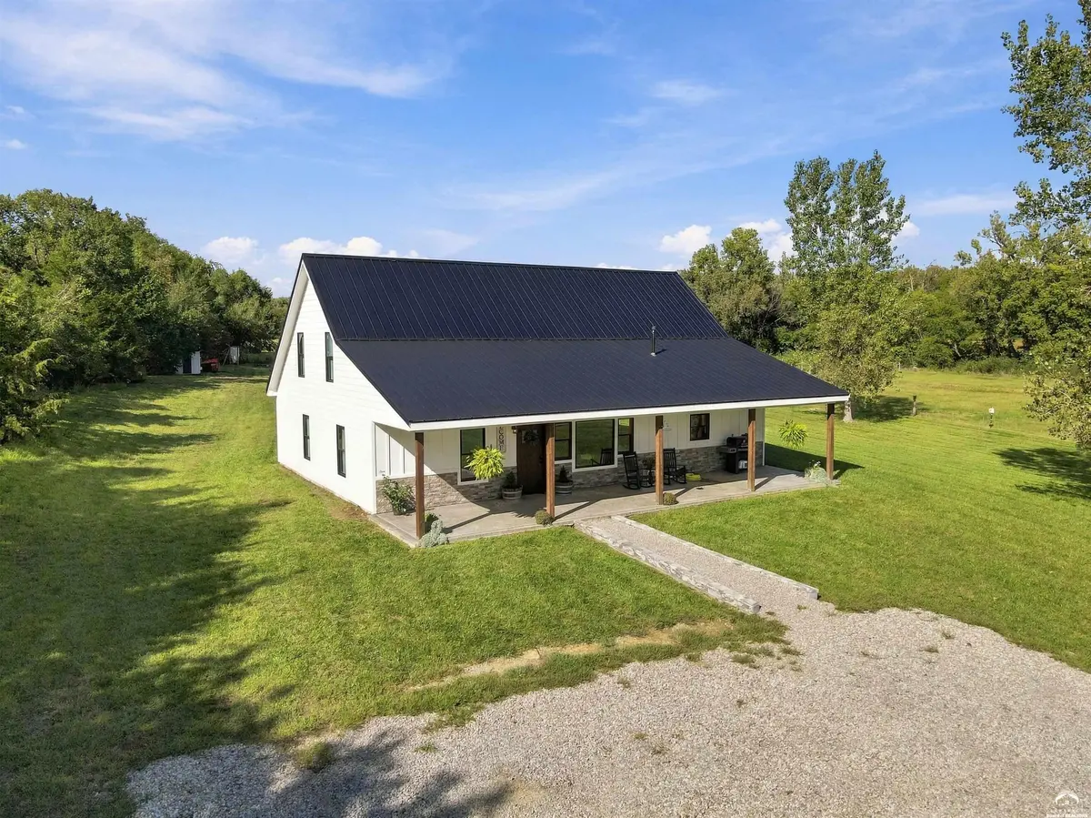 14708 46th ST, Perry, KS 66073