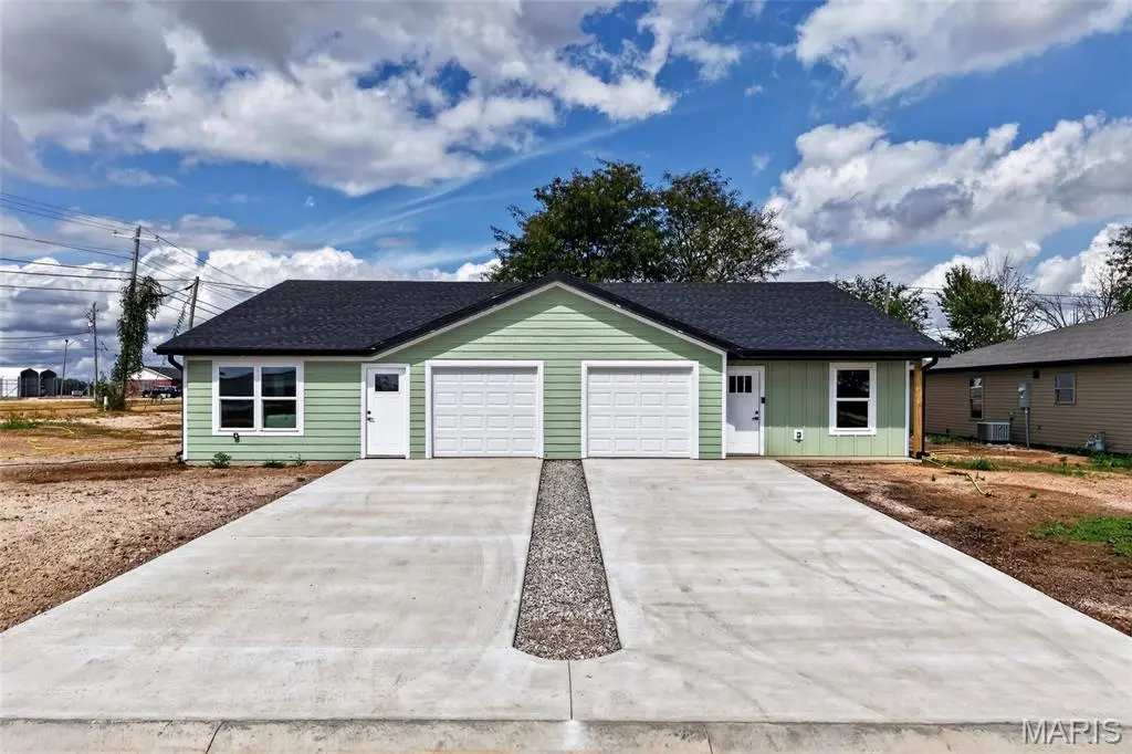 105 Conner DR, Lebanon, MO 65536