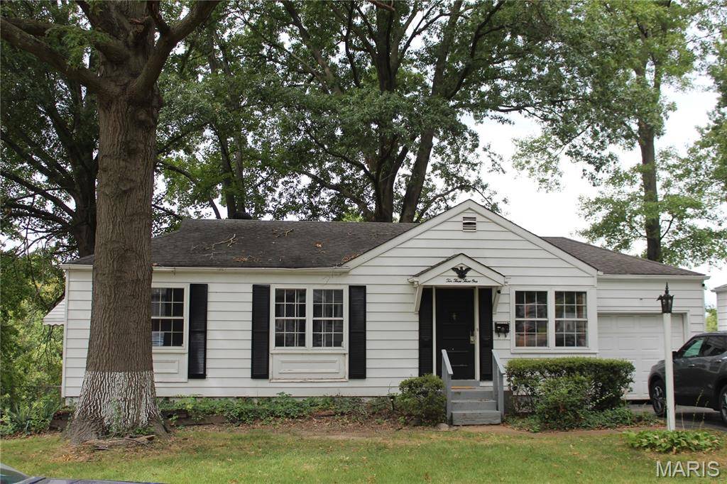 10331 Ewell DR, Riverview, MO 63137