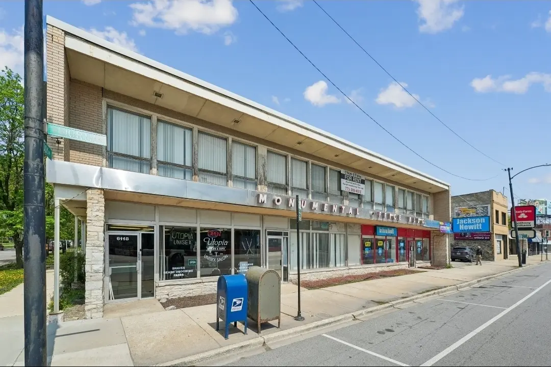 6114 W North AVE, Chicago, IL 60639