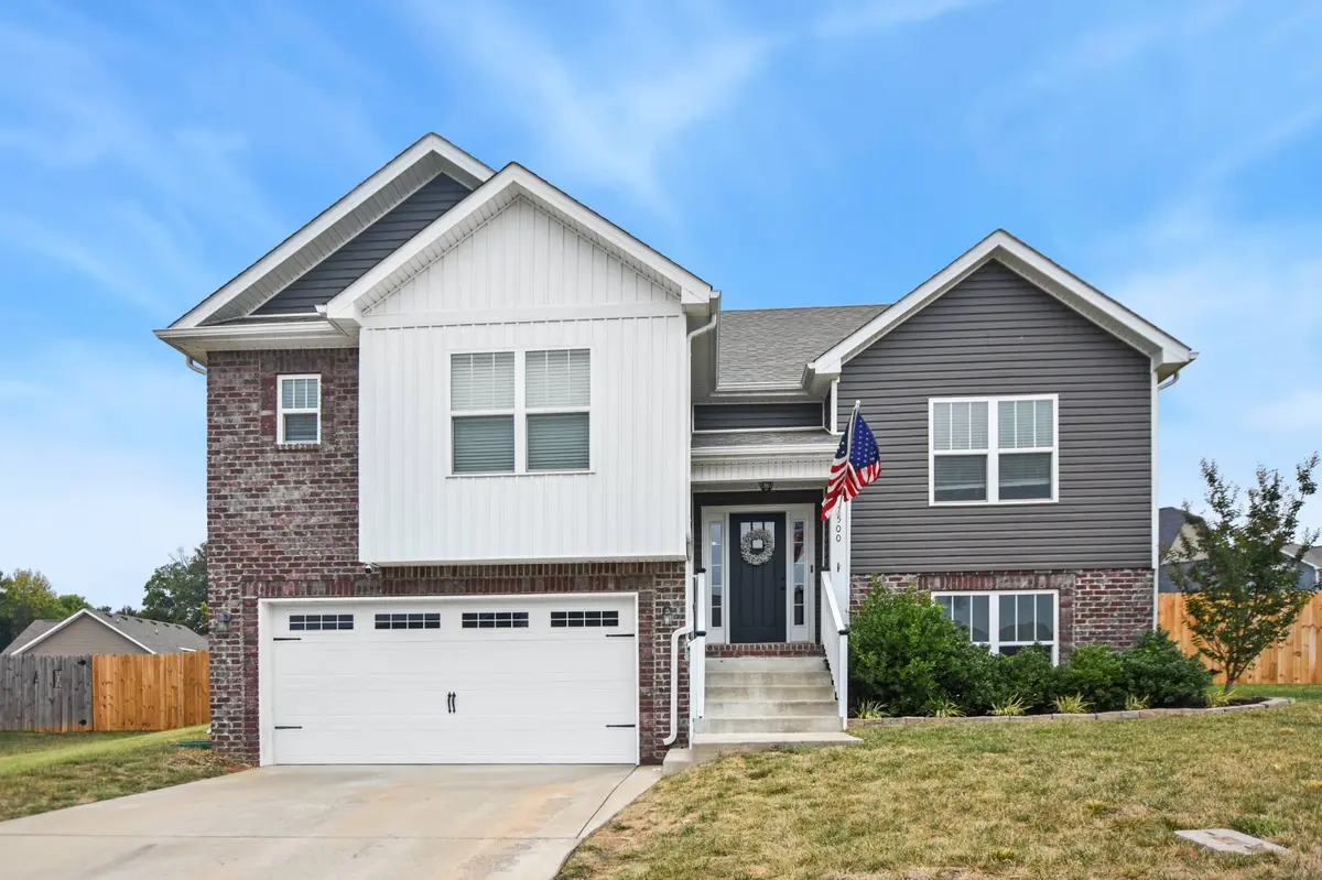 500 Macy Lynn Drive, Clarksville, TN 37042