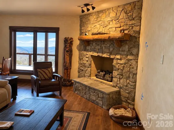 30 Finlaystone TRCE, Waynesville, NC 28786