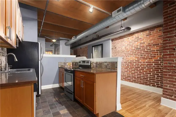 700 Broadway BLVD #401, Kansas City, MO 64105