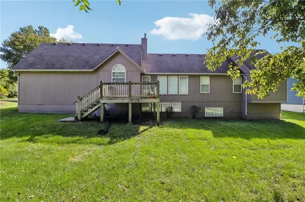 10738 W Longview Pkwy, Kansas City, MO 64134